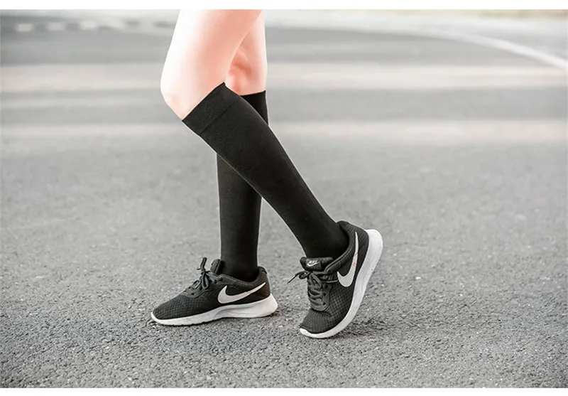 10594726198_1619496136