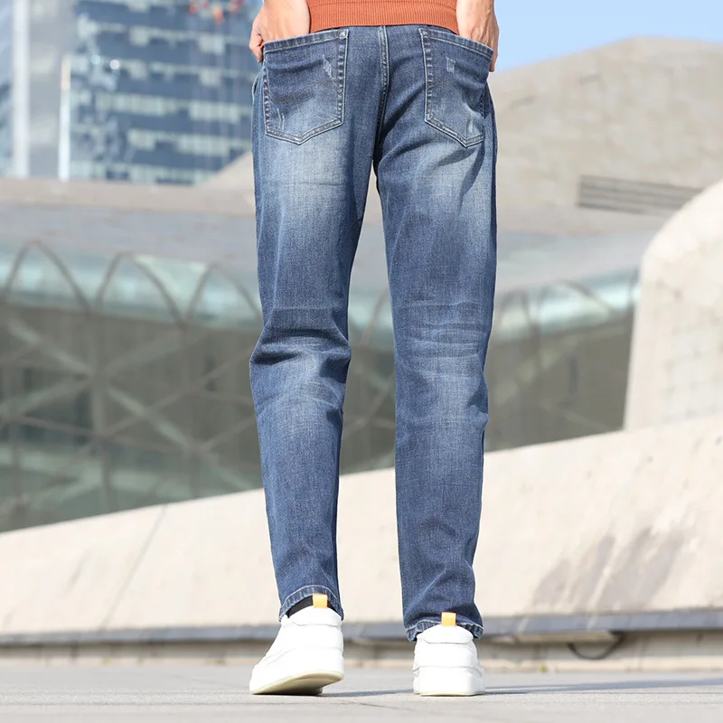 14070376524_586218022