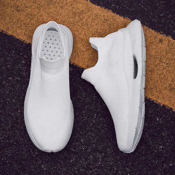 

Light Running Men Vulcanize Shoes Walking Shoes Man Sneakers Shoes Men Red Trainers Male Sneakers Tenis Masculino Zapatilla