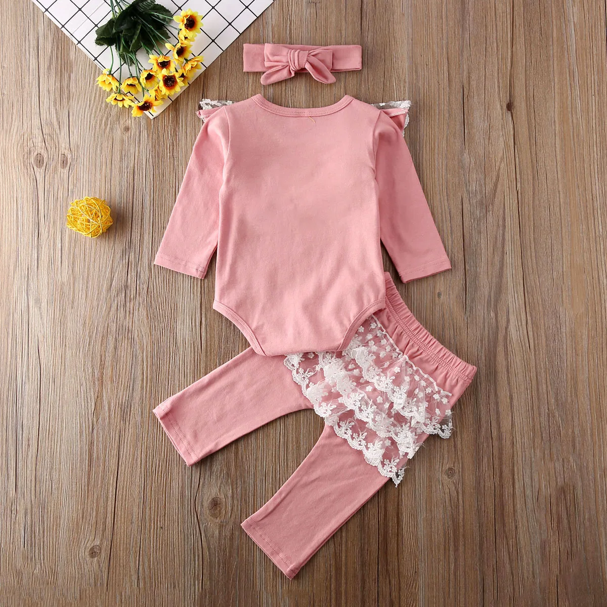 Комплект одежды из 3 предметов для маленьких девочек, однотонная Кружевная футболка с оборками, топ и штаны, спортивный костюм