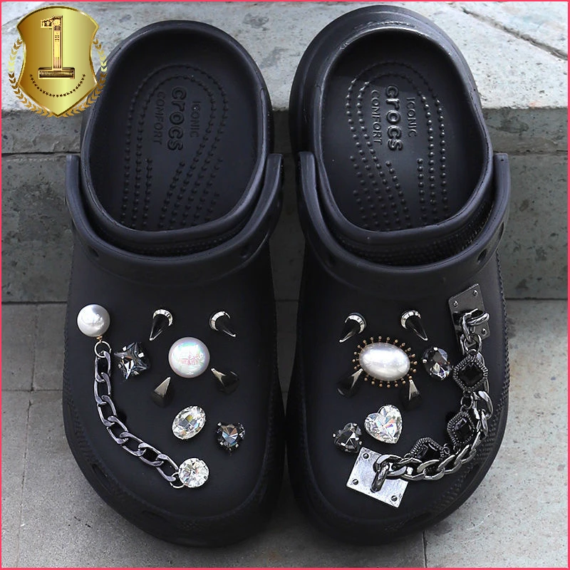 Nuevas torres Croc diseñador de cadenas de diamantes de imitación gema decoración de zapatos Charm para Croc Jibb zuecos niños mujeres niñas regalos|Decoraciones de calzado| - AliExpress