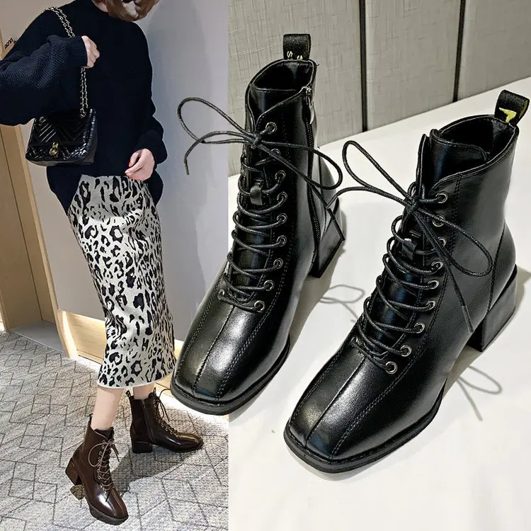 

2019 Autumn New Style Square Head Lace up Front Short Boots Versatile Flat Heel Low Heel WOMEN'S Boots Martin Boots WOMEN'S Shoe