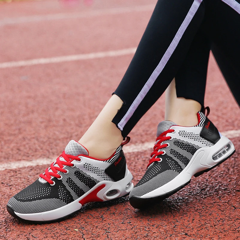 Женские плетеные кроссовки Tenis Mujer спортивные дышащие на цветной платформе