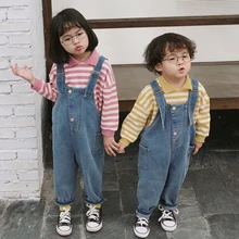 Новые осенние комбинезоны для мальчиков комбинезоны для девочек Корейский вариант джинсовых комбинезонов с большим карманом брюки