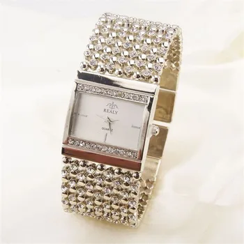 

Women's Stainless Steel Quartz Watch Rhinestone Crystal Analog Wrist Watch Wristwatches Clock Women's Fashion Casual Quartz