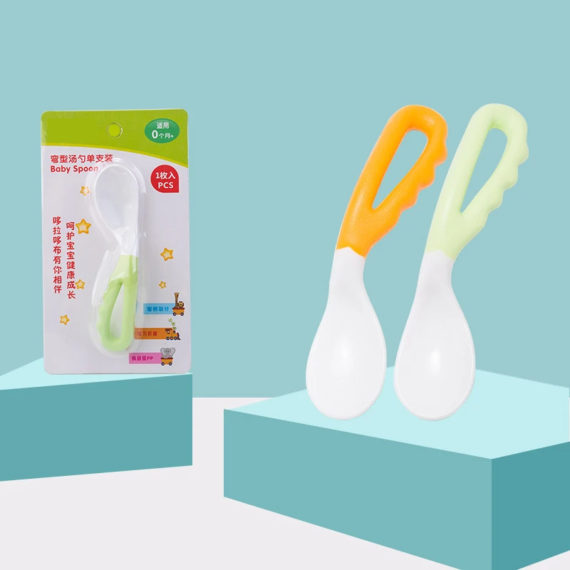 Cuchara de silicona con forma curvada para bebé, cuchara de alimentación antideslizante para recién nacido, agarre de mango, seguridad para entrenamiento, vajilla de fácil limpieza