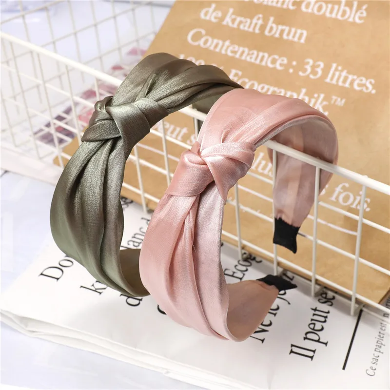 10700553172_105216488