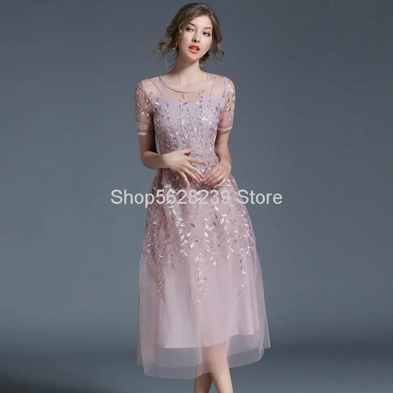 

2020 Seasonal Mesh Heavy Industry Embroidery Short Sleeve Slim Fit Medium Length A Word Dress Big Pendulum Fairy Skirt