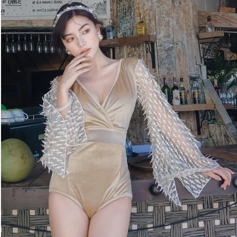 

2020 Women's Swimwear Monokini Swim Suit Gold Velvet Swimsuit Fused Mesh Beach Solid Bathing Suits Long Sleeve Swimming Costume