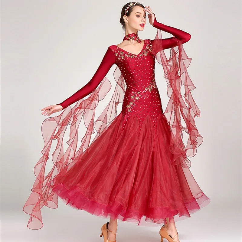 V Neck Sequins Elegant White Standard Ball Dress Waltz Dresses For Ballroom Dancing Foxtrot Dance Dress Dance Wear