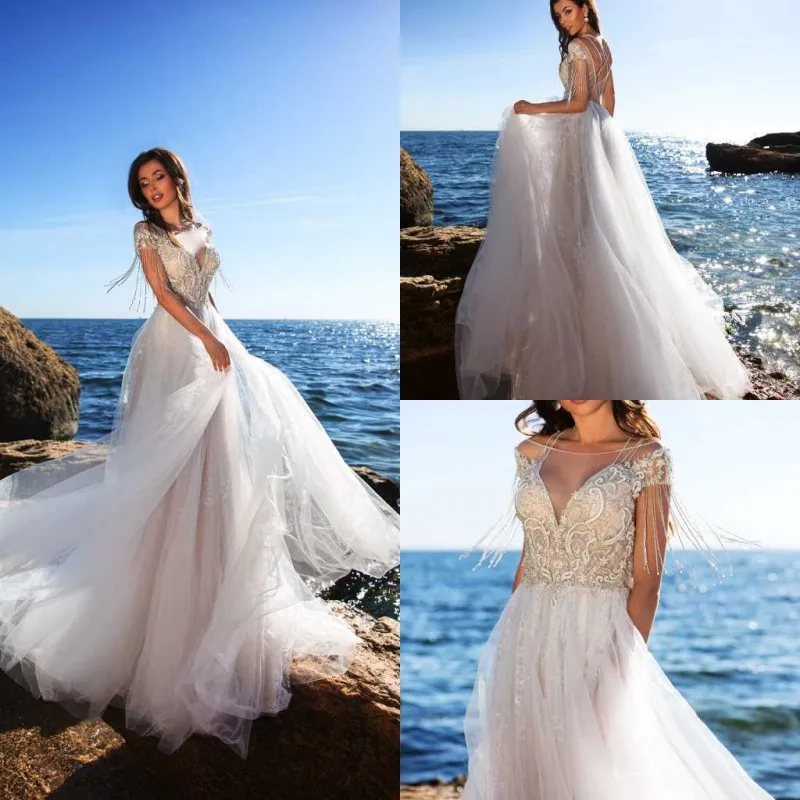 

2020 Designed Wedding Dresses Scoop Neck Lace Appliques Tassel Bridal Gowns Backless Sweep Train A-Line Wedding Dress