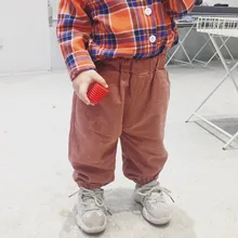 Г., новые осенние Стильные повседневные штаны в Корейском стиле из хлопка и льна для мальчиков и девочек Детские однотонные свободные универсальные штаны