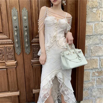 

BacklakeGirls Modern Lace Tea Length Lace Wedding Dress 2020 Sleeveless Sheath Jewel Beaded Bridal Gowns Robe Chic