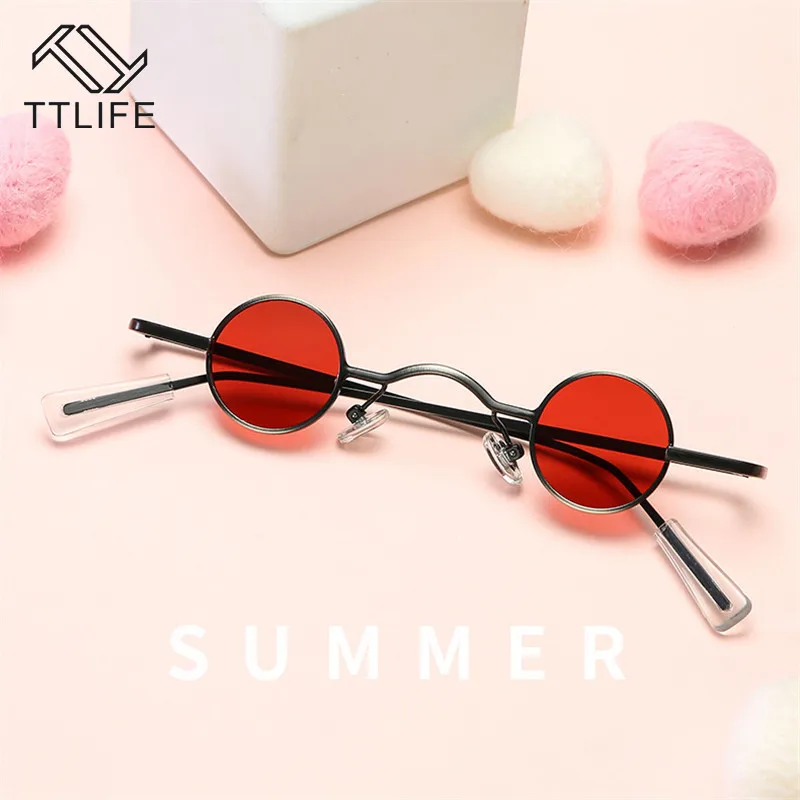 

TTLIFE Retro Punk Style Round Sunglasses Men Women Round Metal Small Frame Street Shot Eyeglasses Sun Glasses UV400