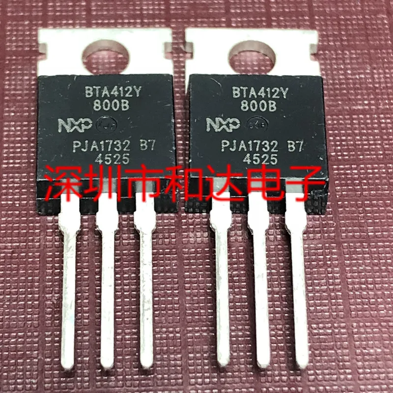 

BTA412Y-800B-220 600 В 12А