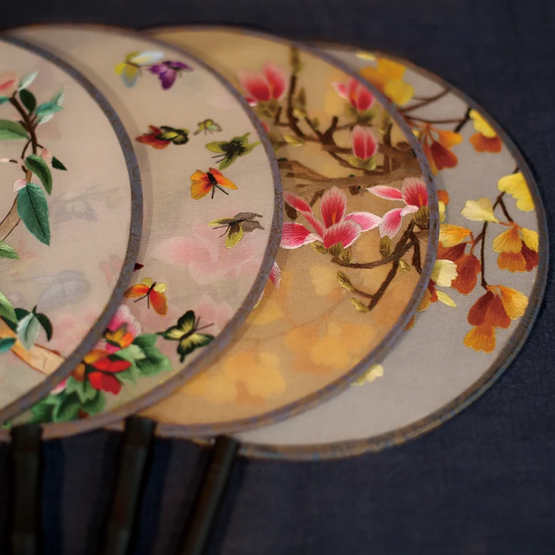 

Two-sided Embroidery Circular Fan Antique Court Circle Fan In National Customs Round Fan Hanfu Woman Embroidered Fan