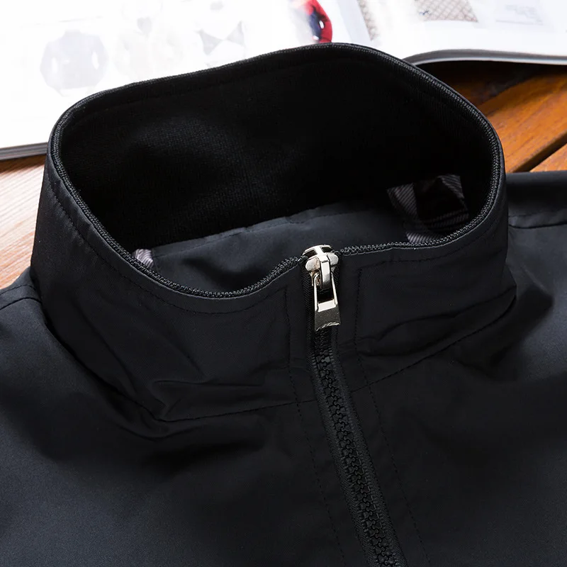 10546651627_740105811