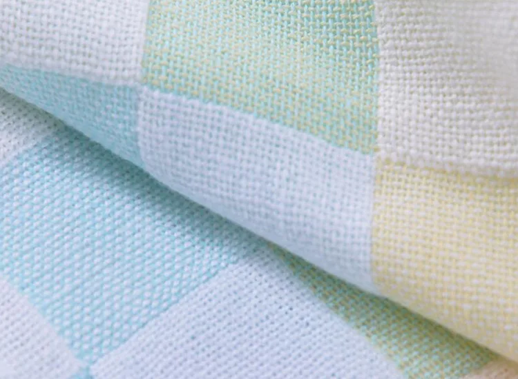 3459024339_989360384