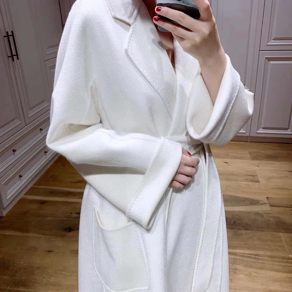 Новое поступление, зимняя одежда для женщин, английский стиль, белое длинное пальто, Кашемировое прямое элегантное пальто с поясом