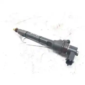 

338002A400 KIA RIO injector