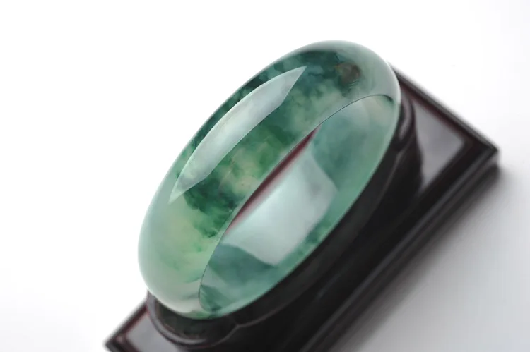Natural Green Jade Bangle Bracelet For Women – Genuine Grade A Jadeite, Gift Box Included (54mm Size)