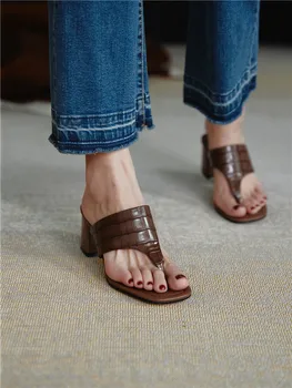 

EMMAKING Fashion Split Toe Slippers Square Toe Heels Mules Ladies Outdoor Slides Summer Beach Flip Flops Slippers Women 2020