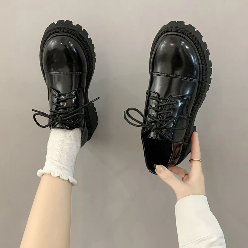 2021 New Women's Oxford Slippers Round Head Black Shoes Lace Up Flat Shoes Women's Thick Soled Shoes Gothic Platform