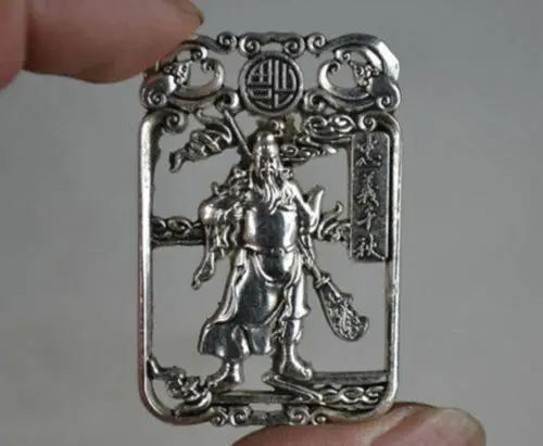Vecchia Decorazione Da Collezione Miao Argento Intaglio Guan Gong Statua Ciondolo Amuleto