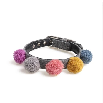 

Cute plush ball pet collar, made of leather, buckle design, fine workmanship, cat collar, dog collar, pet supplies