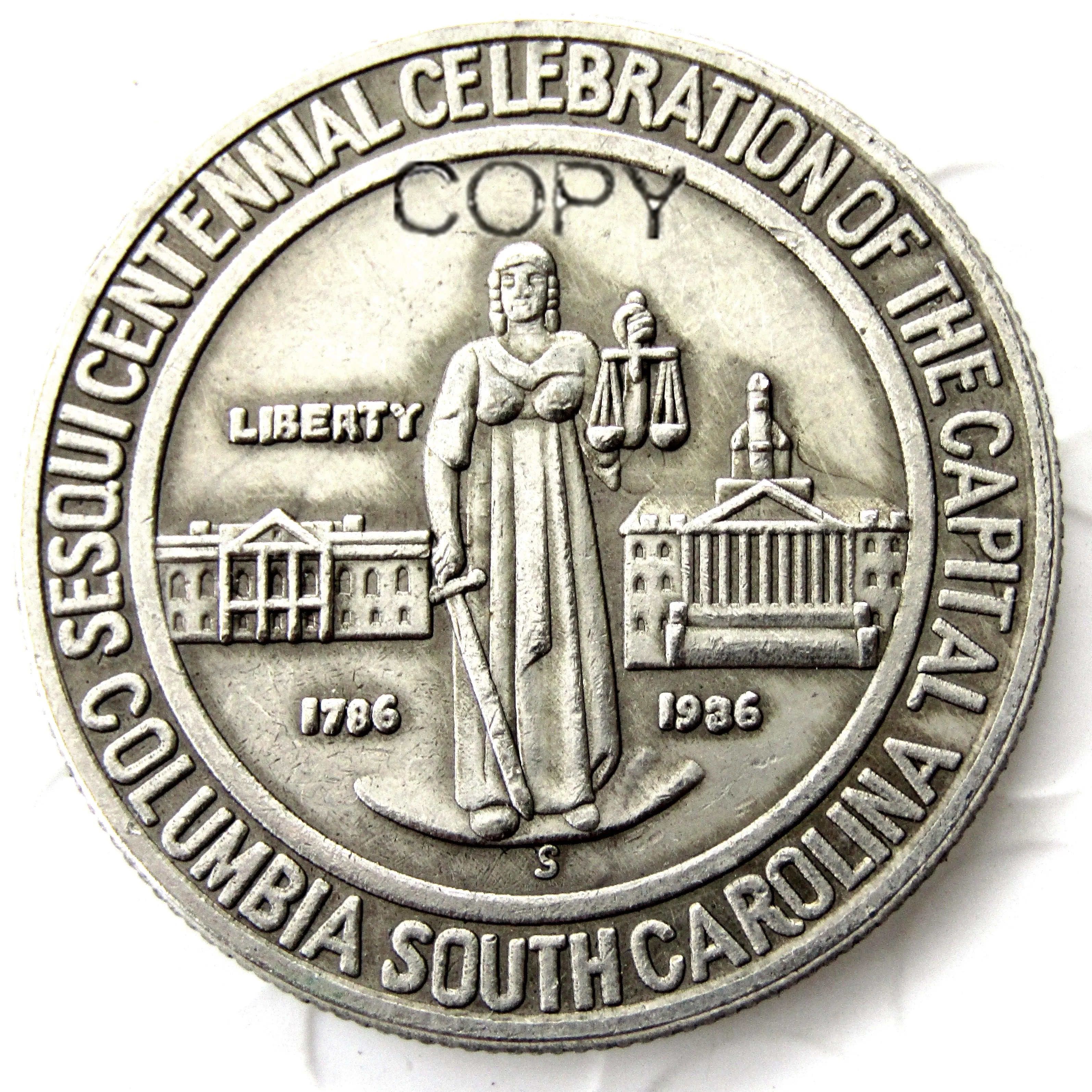 

Памятная Посеребренная монета в форме полудоллара США 1936, Колумбия
