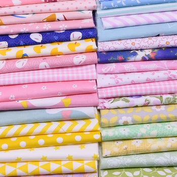 

4pcs/set Cotton Patchwork DIY Floral Printed Cloth Fabrics Home Needlework Hand-sewn Doll Cloth Semi-finished Material 25cm*20cm