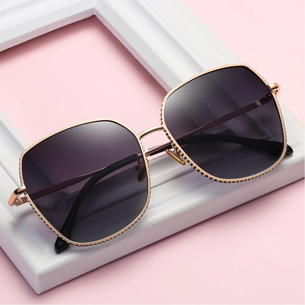 

2020 Polarized Driving Glasses For Women Metal Frame UV400 Sunglasses With Box Size:49-16-147mm