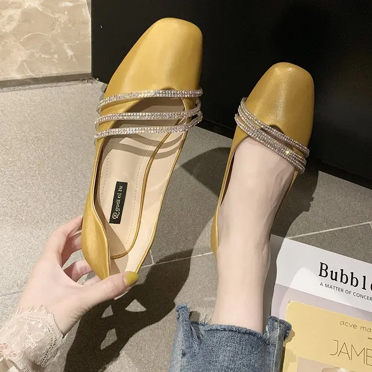 

Shoes Women's 2019 Summer Semi-high Heeled Western Style Small High Heel Low-Cut Man-made Diamond Square Head Moccosins Women's