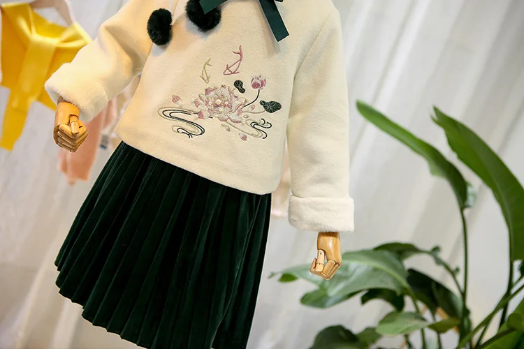autumn and winter children's clothing new girl two-piece wind big children's children plus cashmere skirt suit