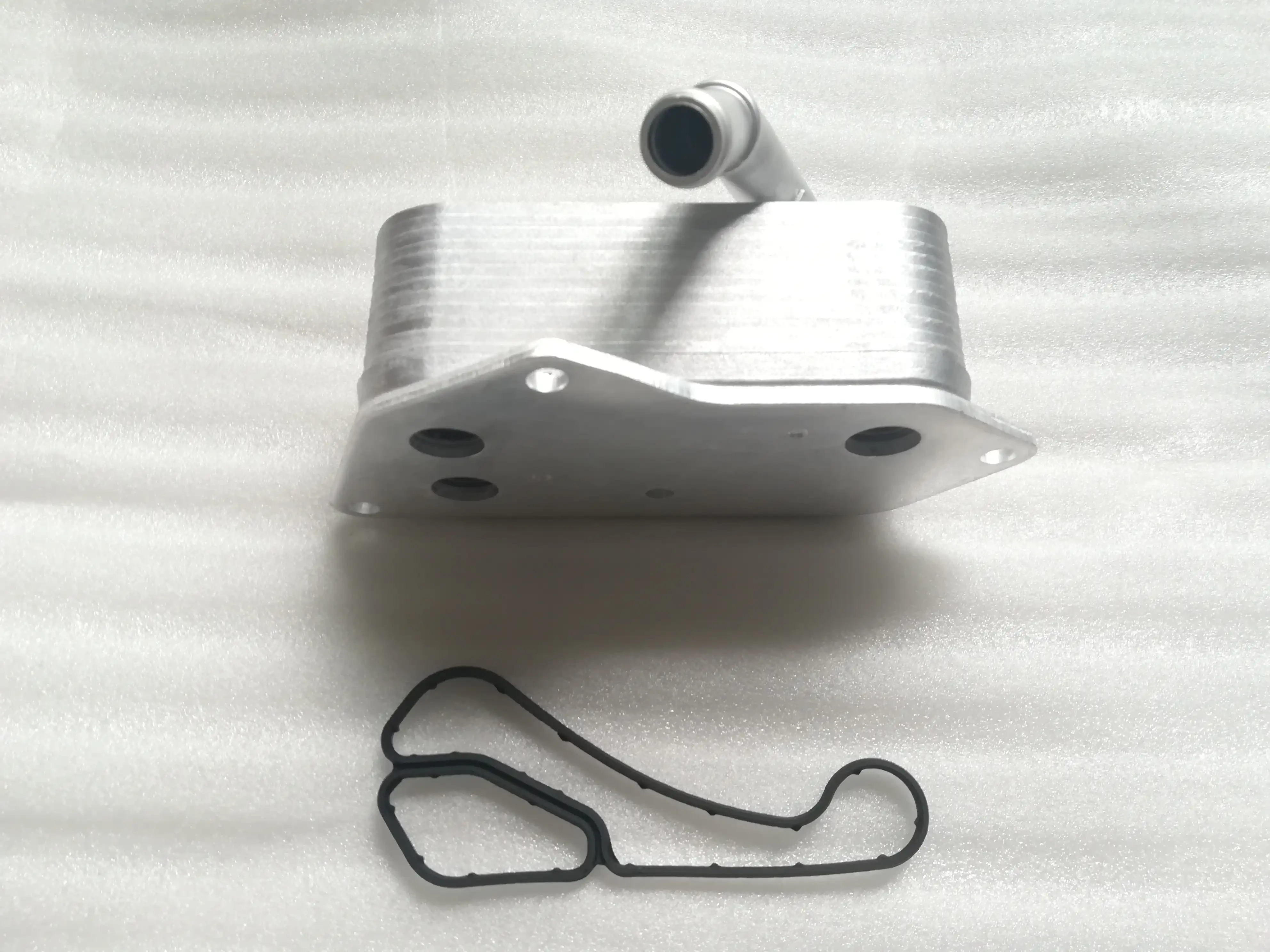 Engine Oil Cooler Heat Exchanger With Gasket For Bmw 1 3 5 7 Series E81 E87 E90 E91 F30 E60 E65 Engine Oil Cooler Oil Cooleroil Cooler Engine Aliexpress