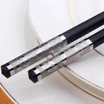 

1Pair Luxury Household sushi Chopsticks Tableware dinnerware Chinese black Style For gift Alloy chopsticks K9W2