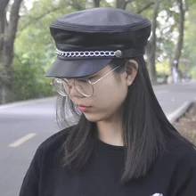 Взрослая шапка унисекс из натуральной кожи темно-синего цвета, осенне-зимняя модная кепка на плоской подошве с цепочкой, Повседневная Уличная Кепка из овчины для мужчин и женщин, берет, шапка