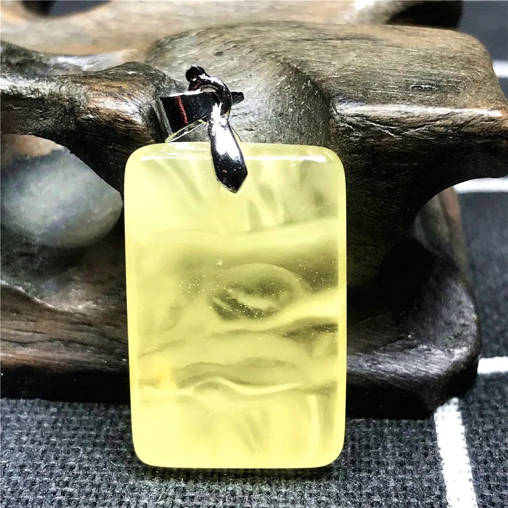 Amber Pendant (300)