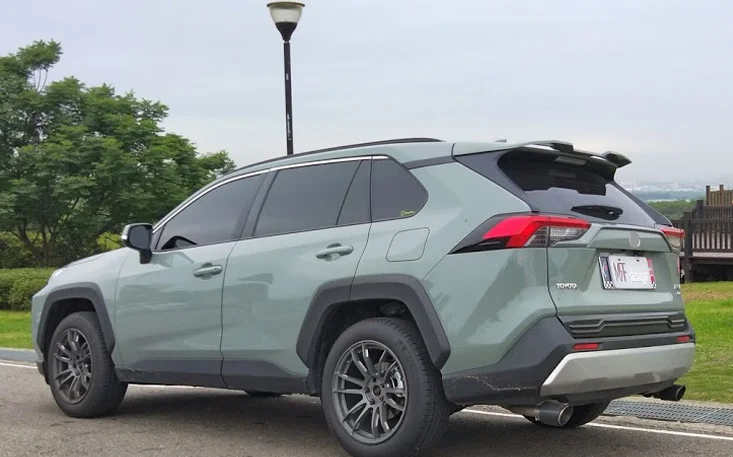 Для Toyota RAV4 Спойлер ABS Материал заднее крыло праймер цвет спойлер год