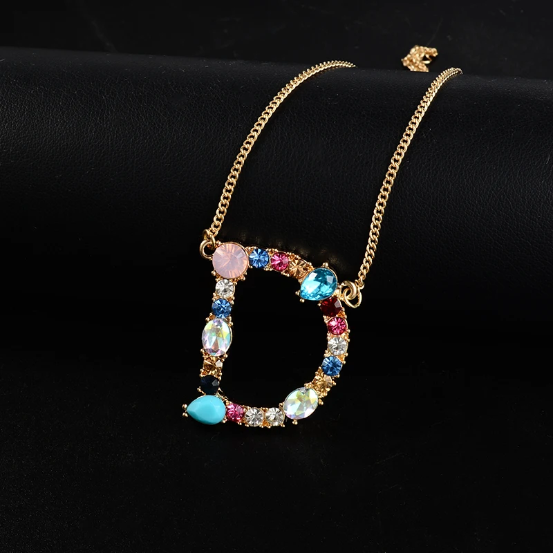 

26 Alphabet Letter Necklace Multi-color Crystal Pendant Silver / Gold Charm Pendant Necklace for Women 2019 Drop Shipping
