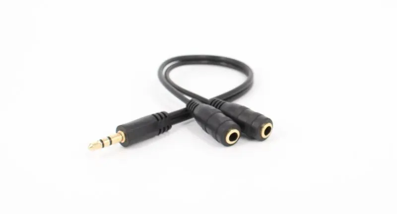 3286555943_680702530