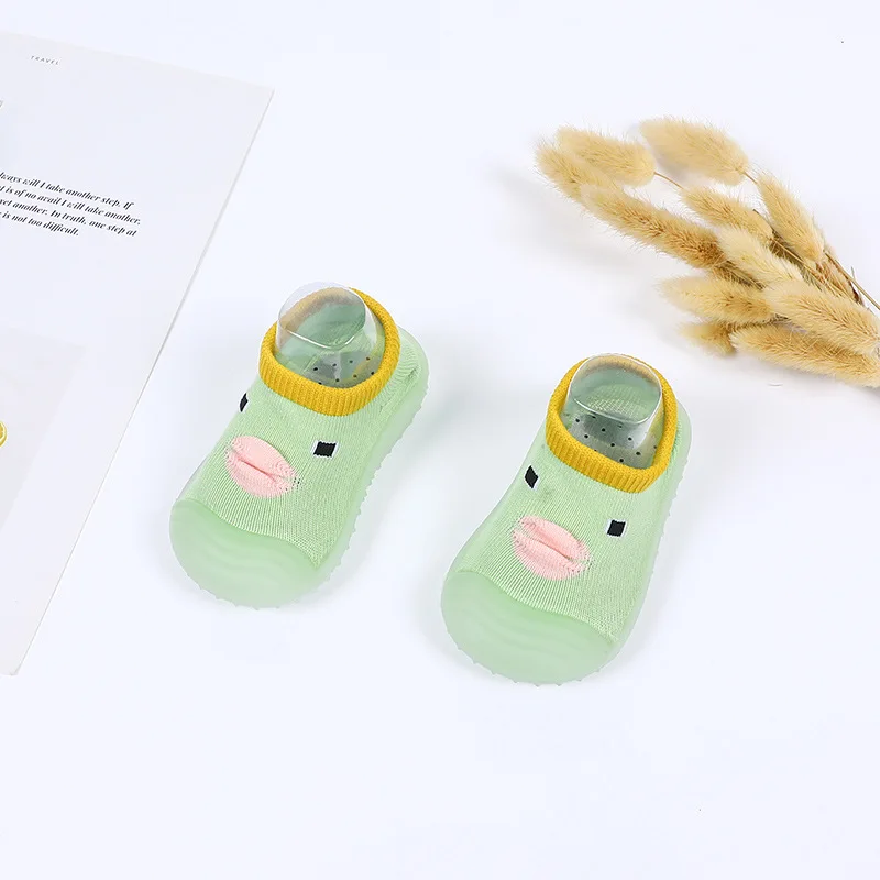 Детская противоскользящая обувь хлопковые нескользящие носки-тапочки для новорожденных девочек Детские домашние носки с резиновой подошвой и рисунком для маленьких мальчиков