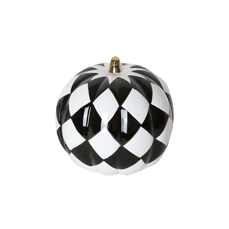 

Abstract Black and White Plaid Pumpkin Statue Squash Arts Sculpture Ceramics Crafts Birthday Gift For Home Decoration R4039