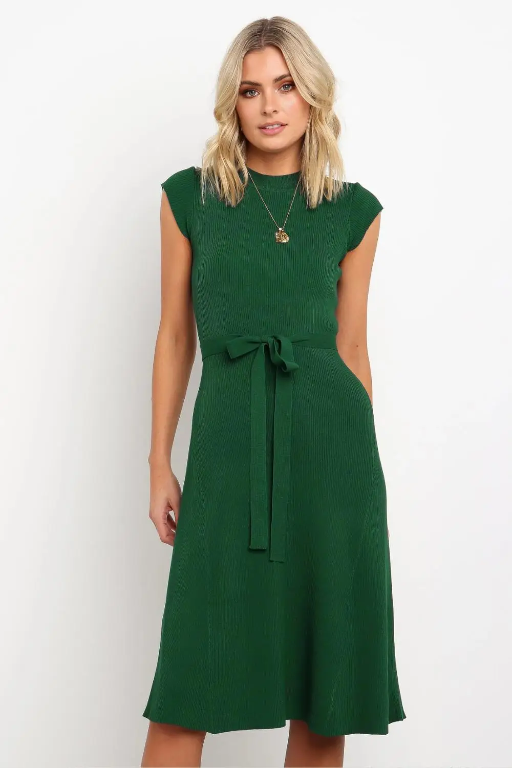 

Autumn Knitted Short sleeve Sweaters women's dresses Fashion round neck lace long sleeve dress Outerwear Sweater High Quality