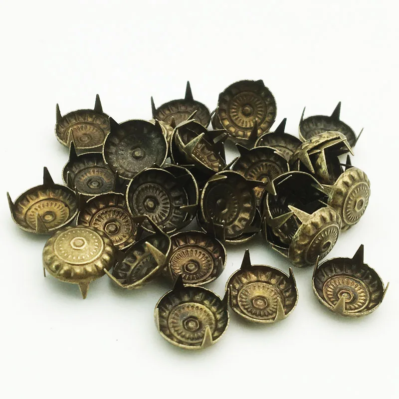 100/200PCS Round Metal Bronze Four Fastener Brads Spikes Scrapbooking Embellishment Crafts Pushpin Studs Decoration 11mm WD0274 metal brads