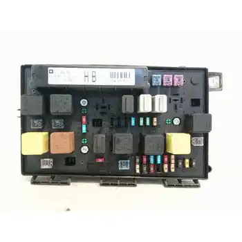 

5DK00866838 Case Relays/Fuses Opel Astra H Sedan Enjoy