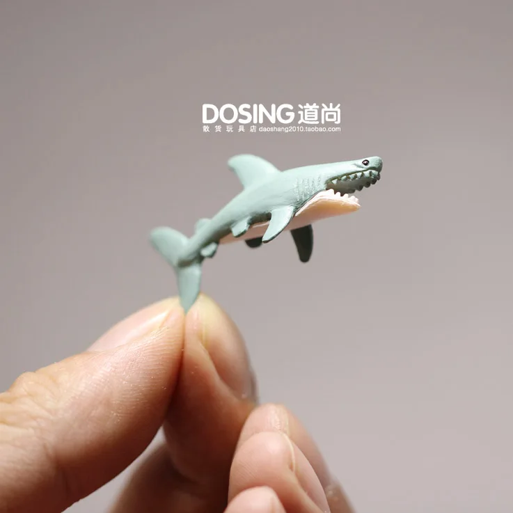 

Miniature Sea Animal Shark Oceans Fish Model Landscape Accessories Decoration Fairy Garden Ocean World Marine Whale Figurine Toy