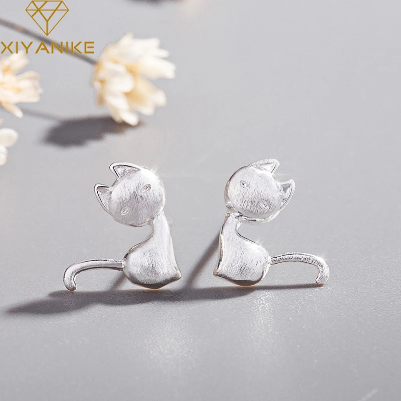 

XIYANIKE 925 Sterling Silver Prevent allergy Stud Earrings New Fashion Cute Glossy Cat Small Simple Ear Hoops Animal Jewelry