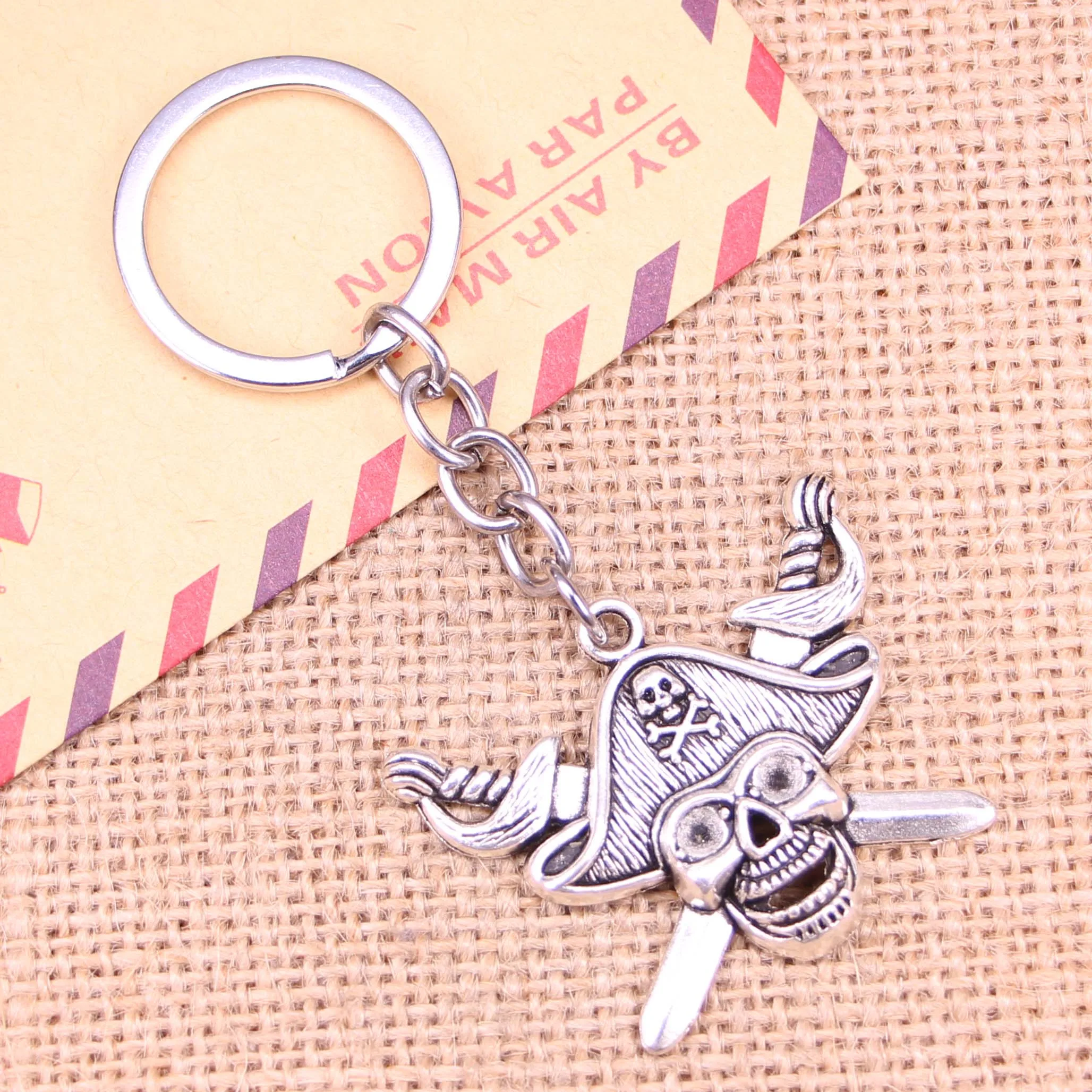20pcs New Fashion Keychain 45x34mm pirate skull and cross swords Pendants DIY Men Jewelry Car Key Chain Souvenir For Gift | Украшения и