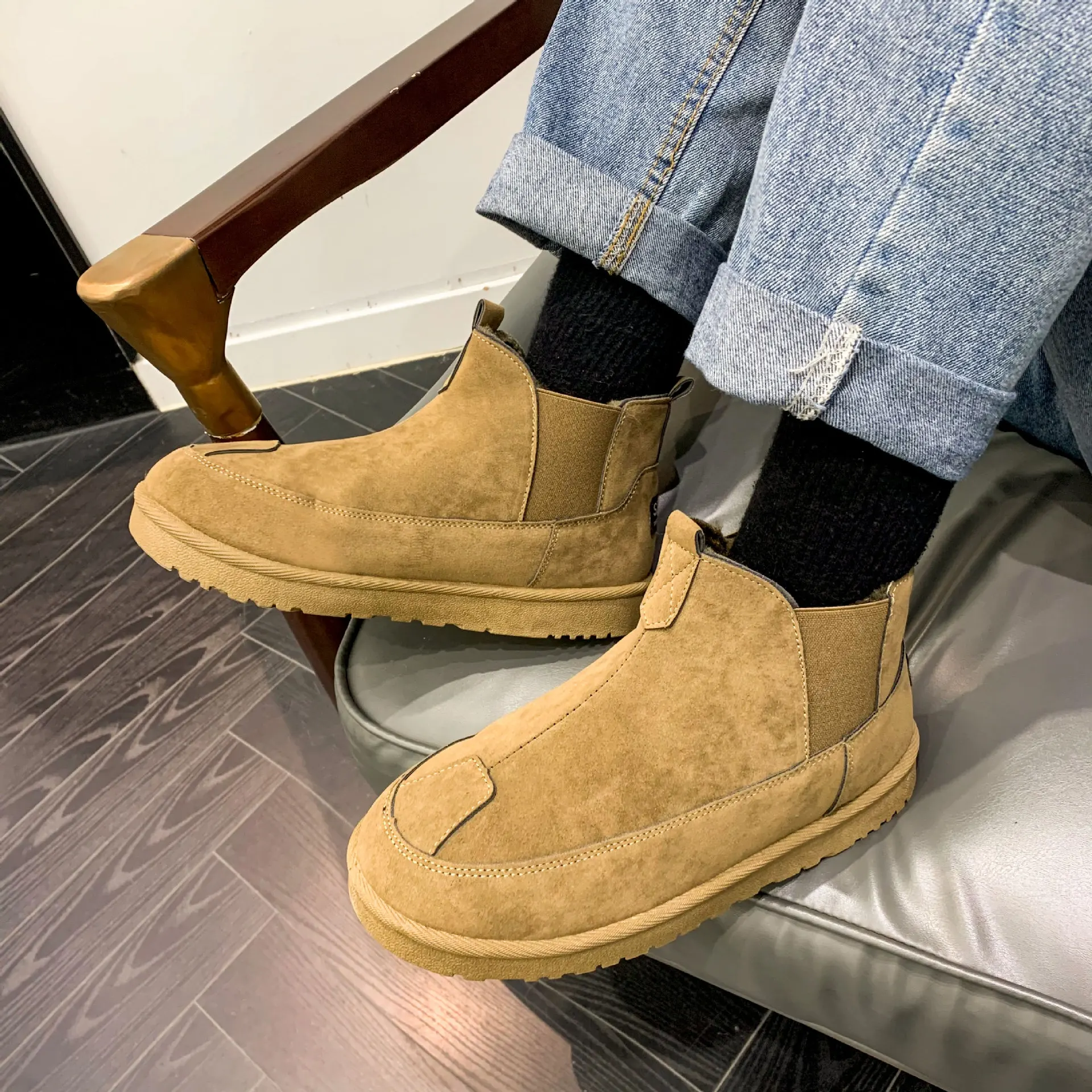 Winter Boots Men High-top Water-resistant Cotton Shoes Male Plus Velvet Warm Couple Snow Boots Northeast Outdoor Casual Shoes